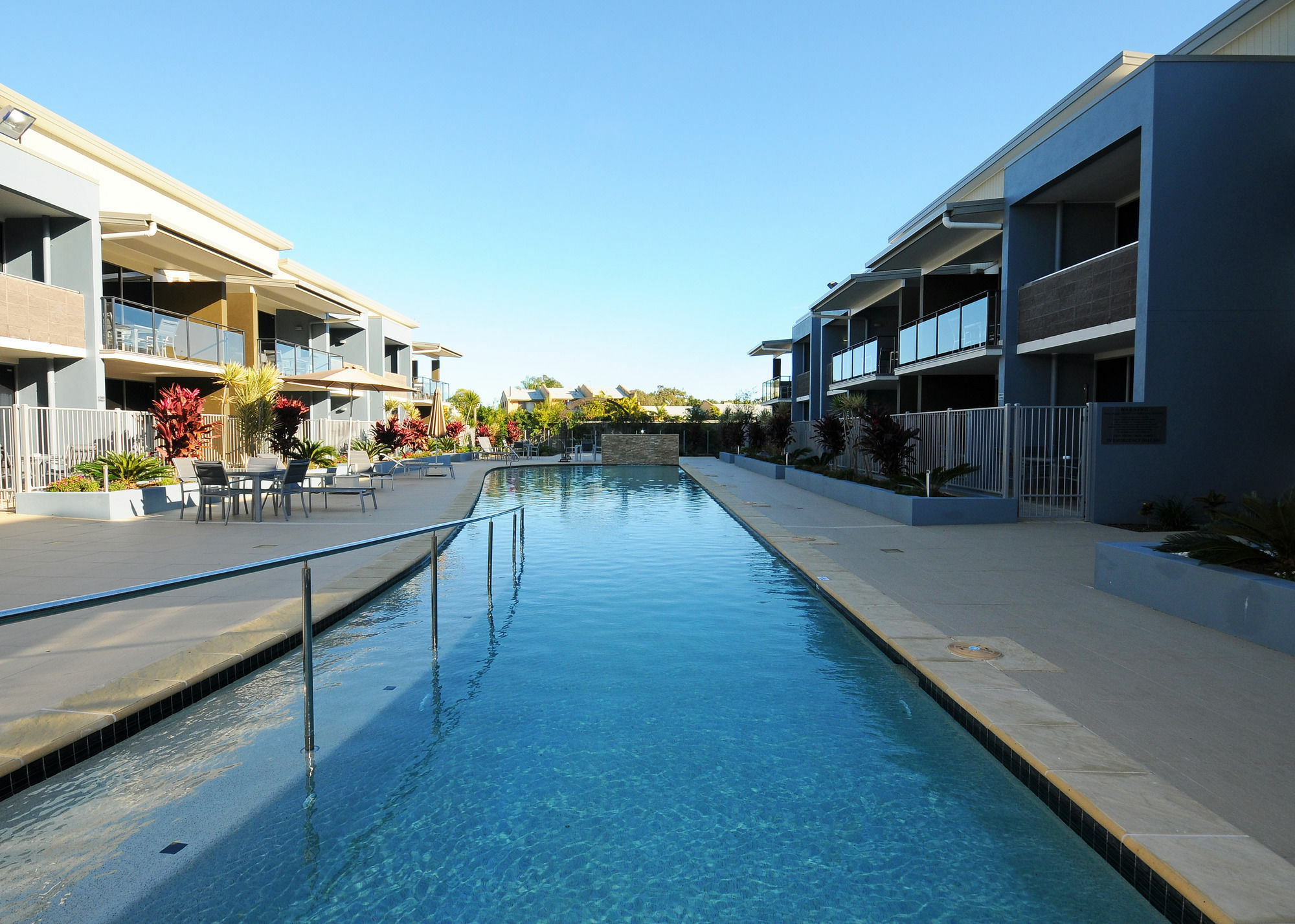 Ramada By Wyndham הרווי ביי מראה חיצוני תמונה The pool at the Mantra on Saltwater Island